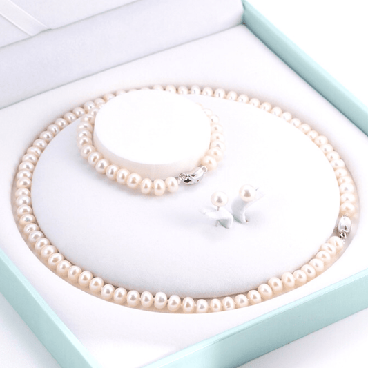 Georgian Jewellery Set 8 - 9 mm AAAA White Freshwater Pearls with 17' Strand-0