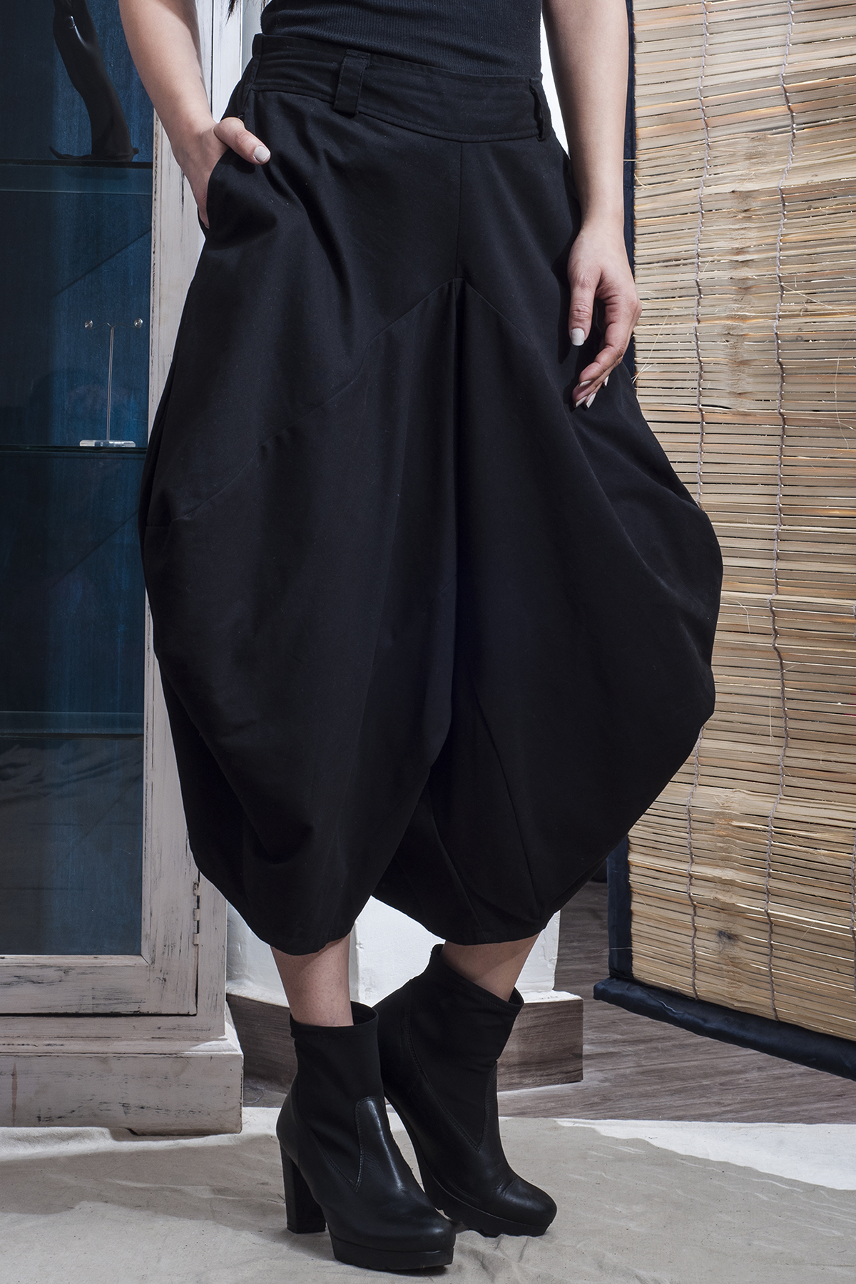 Eshna - Black Dhoti Pants-2