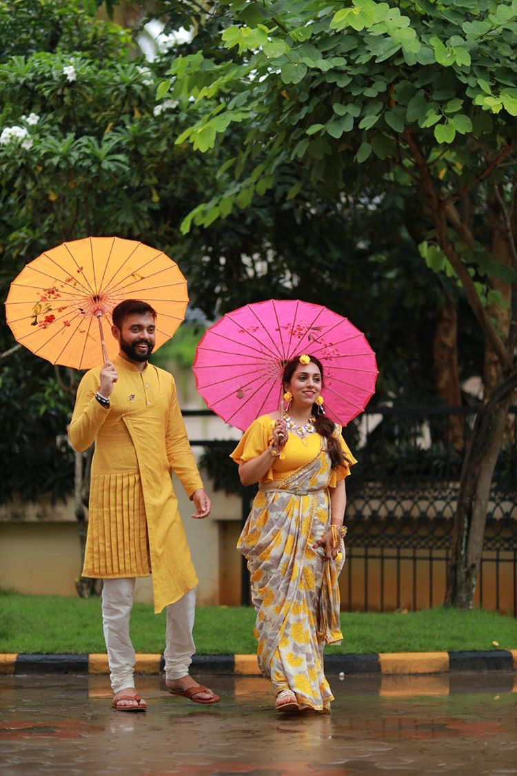 Nipin Tharoor - Mustard Kurta With Off white Pant Set-0