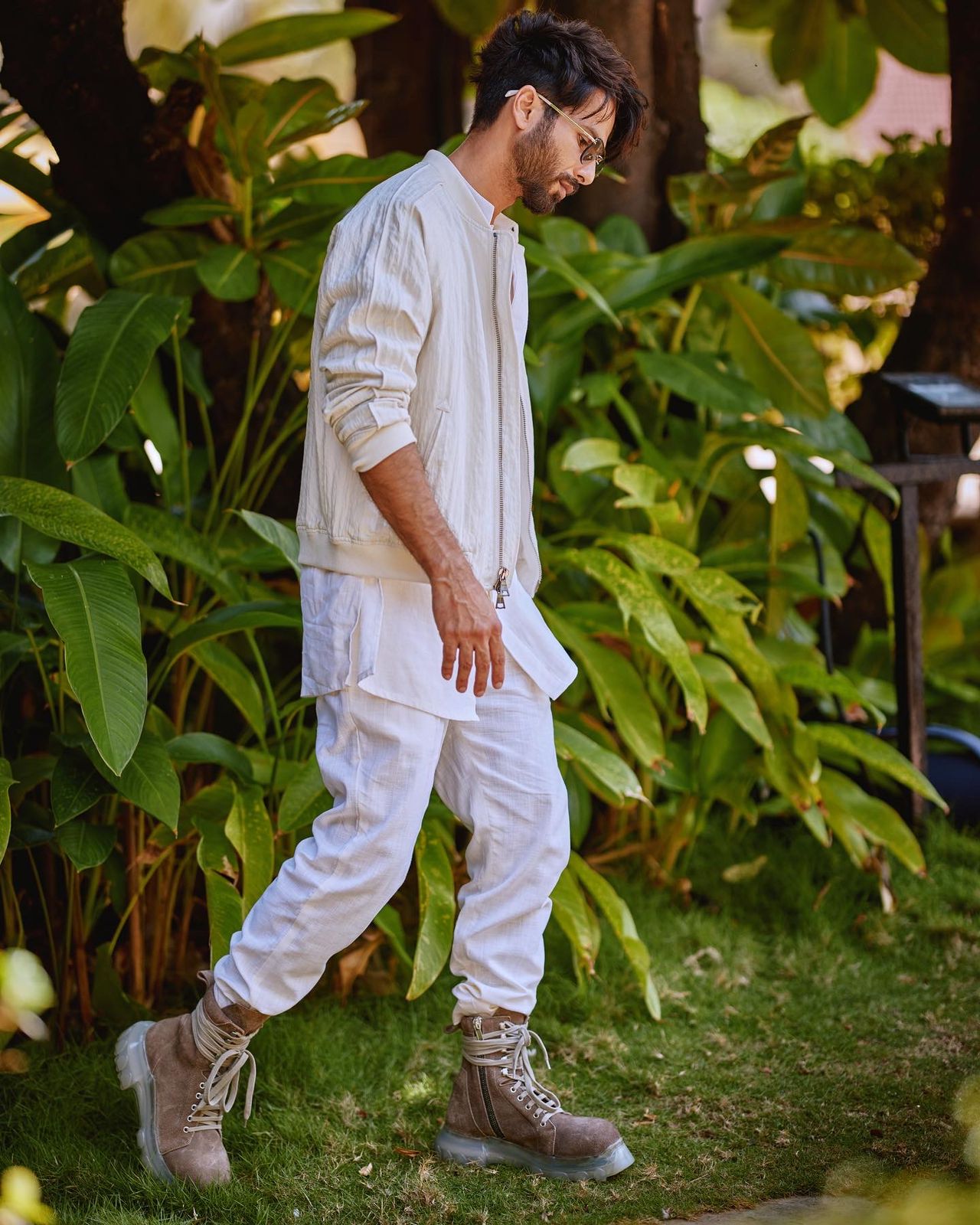 Shahid Kapoor In Our - Off-White Bomber Jacket with Kurta & Pant Set-1