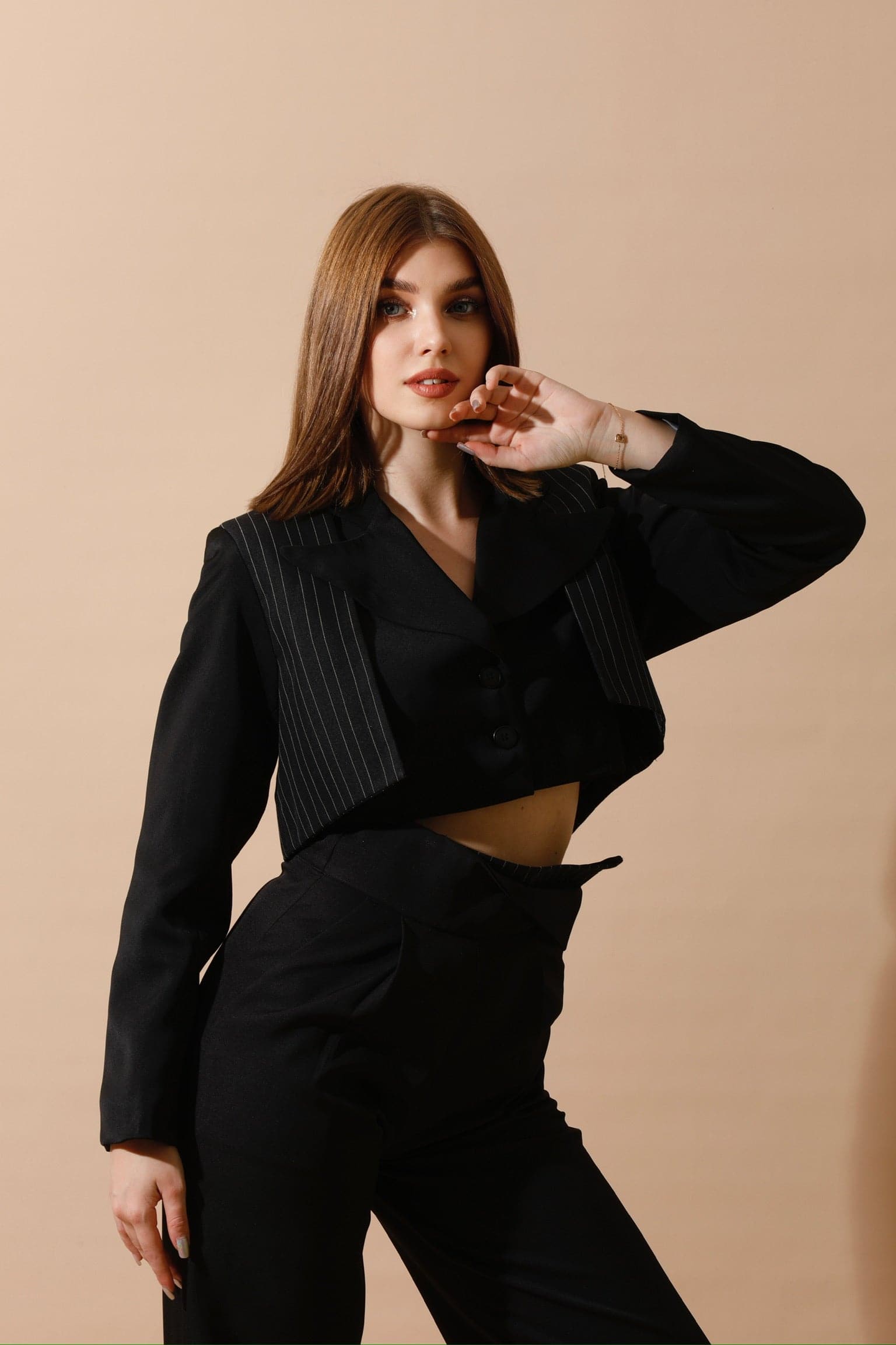 Cropped Pinstriped Blazer - Black-4