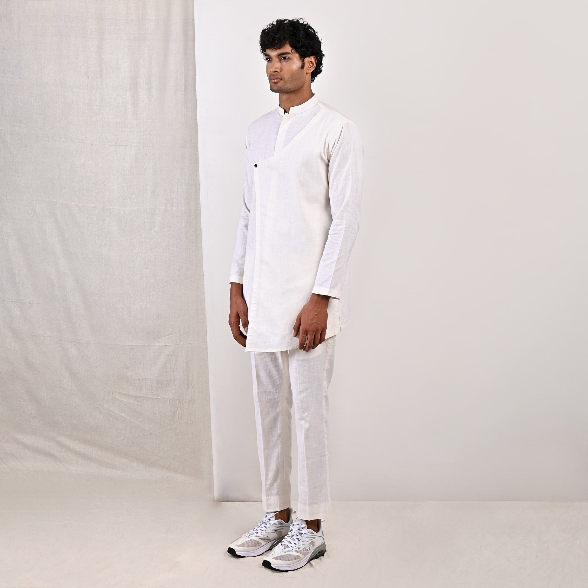 Conall - Off White Asymmetrical Short Kurta Set-2