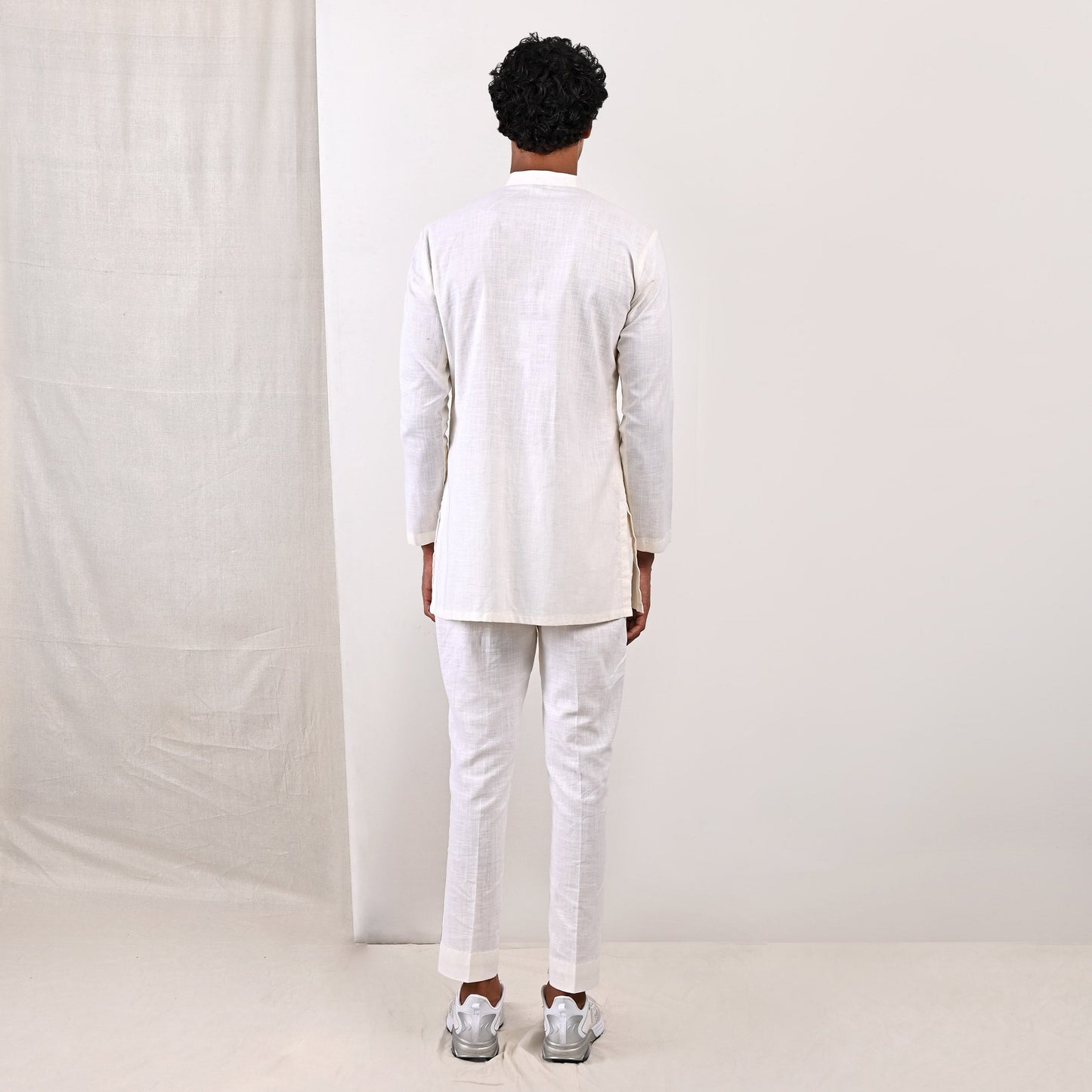 Conall - Off White Asymmetrical Short Kurta Set-4