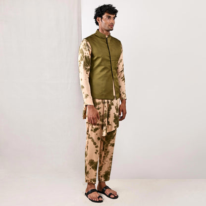 Trevor - Green Asymmetrical Pleated Jacket with Tie & Dye Pleated Kurta Set-2