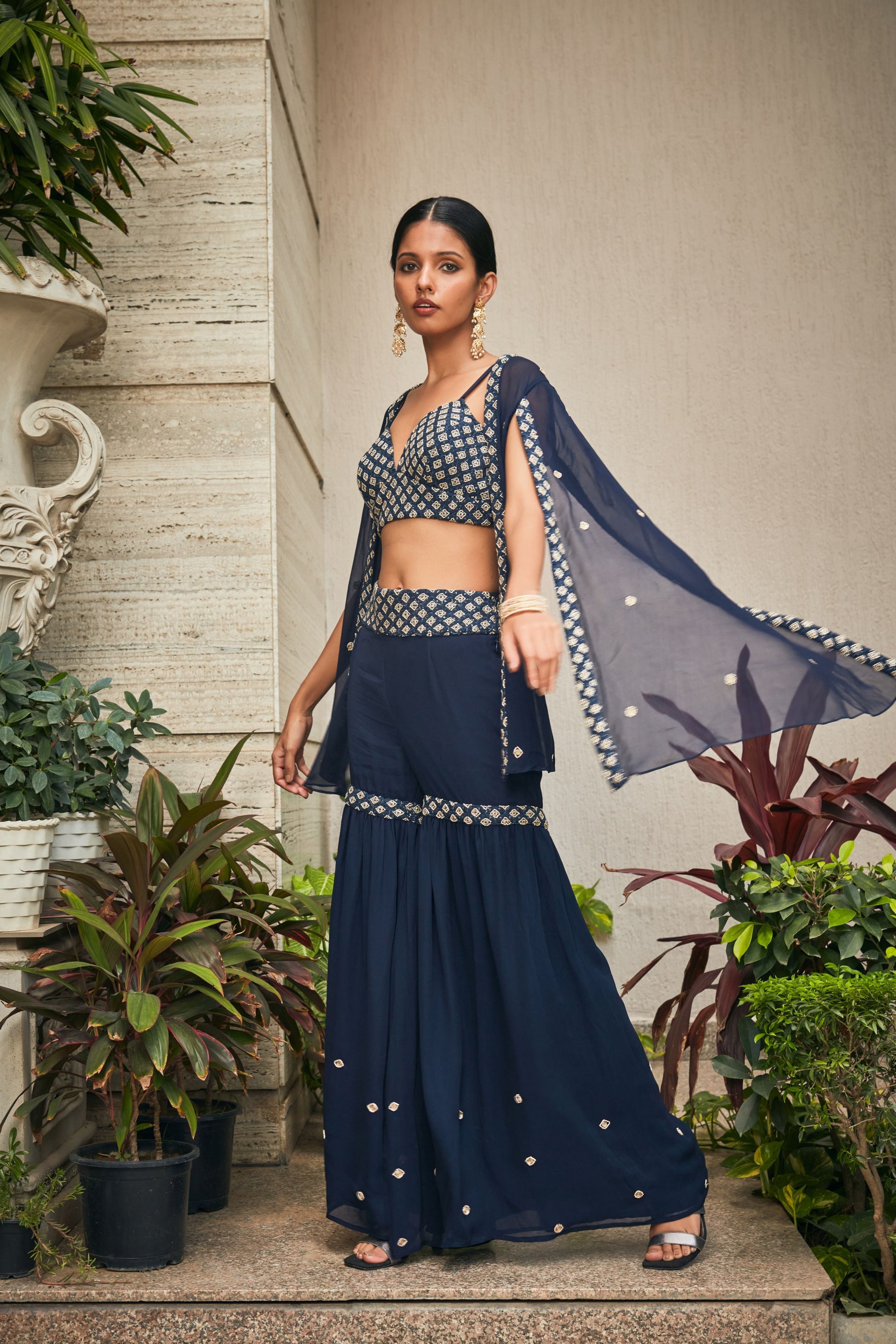 Iha Sharara & Cape Set-2