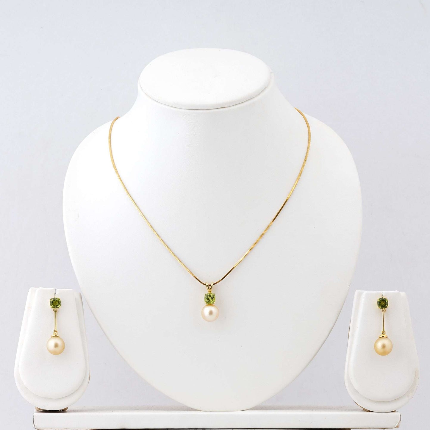 Golden South Sea Pearl with Natural Peridot Stones Lithgow Set 8.5 - 9.5 MM-0