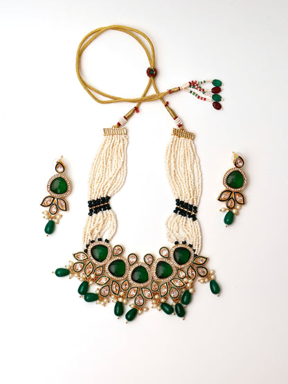 Black and Green Necklace set with Kundan and Pearl string-4