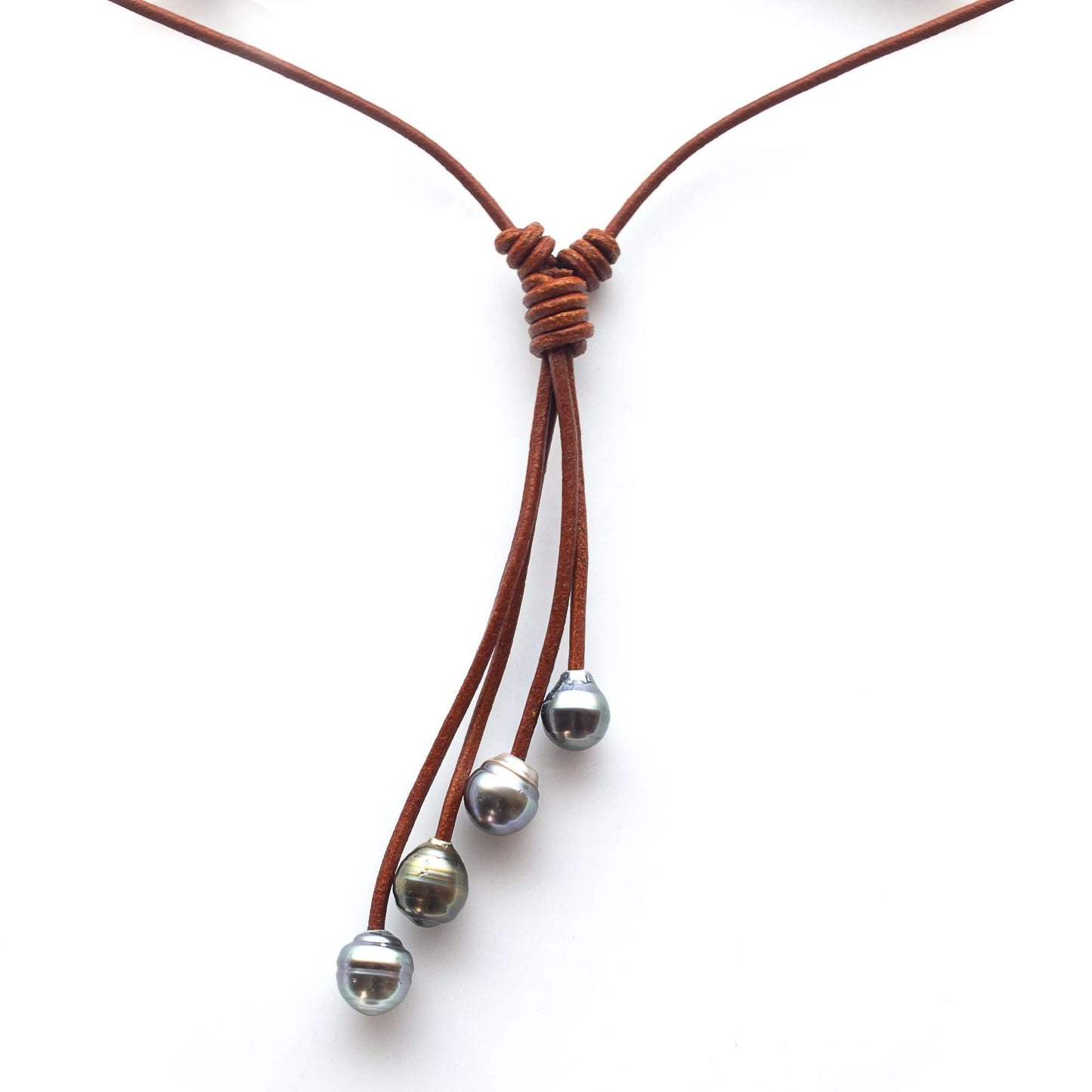 4 Tahitian pearl necklace with leather string