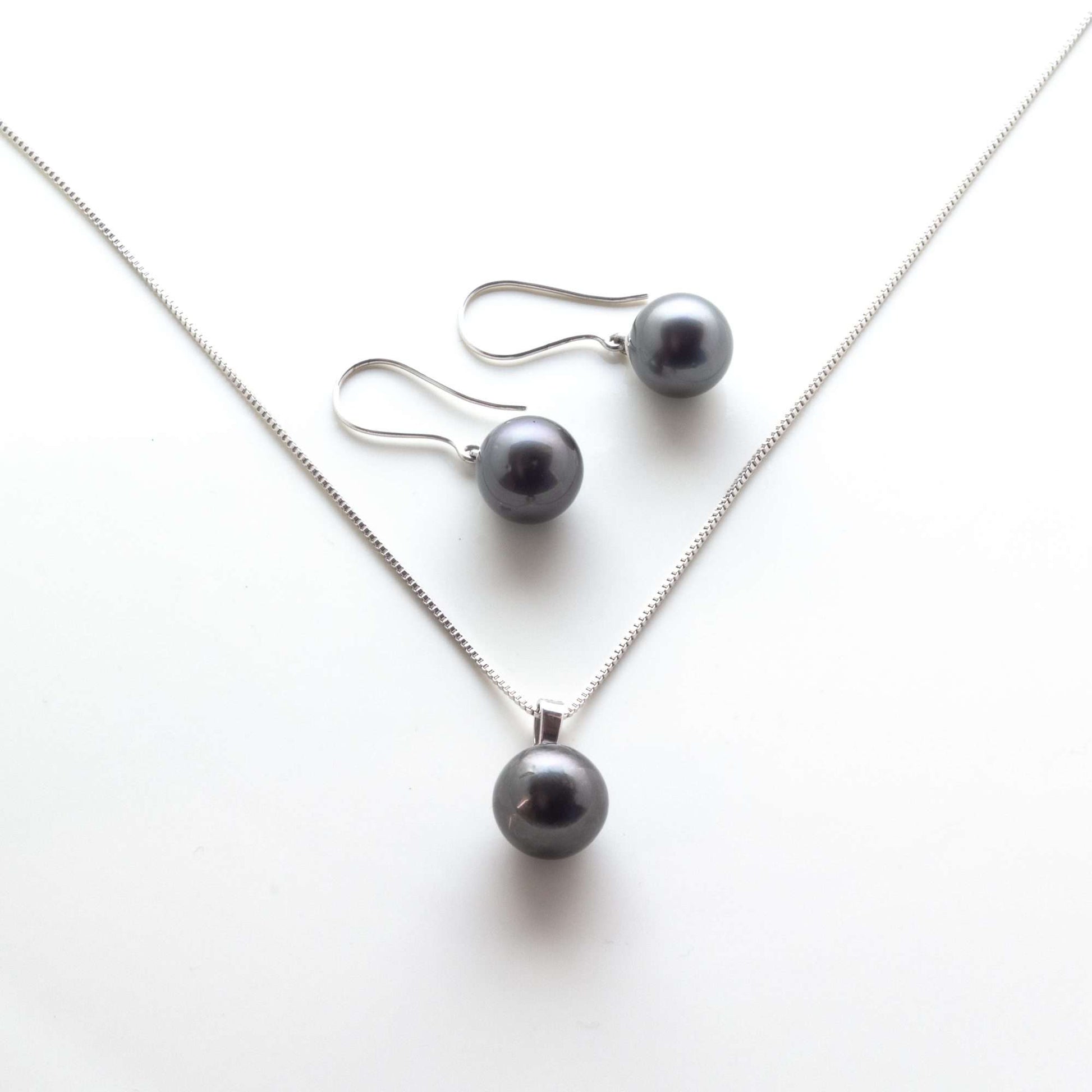 Tahitian Black South Sea Pearl Necklace