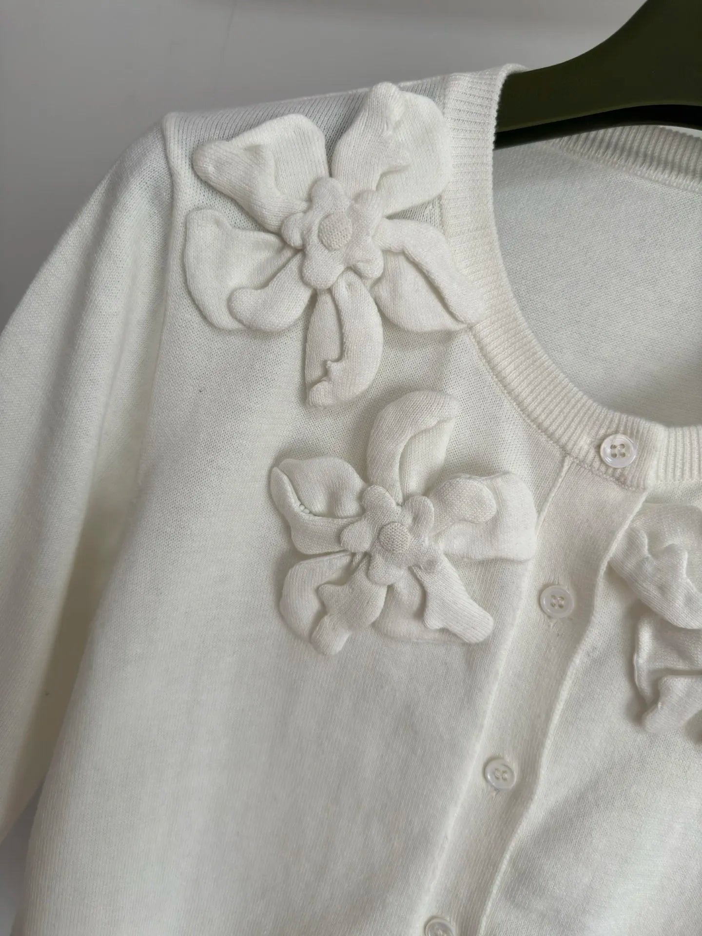 2024 Summer New Women's Wear 3-D decorative floral craftsmanship flower decoration short sleeved cardigan 0516