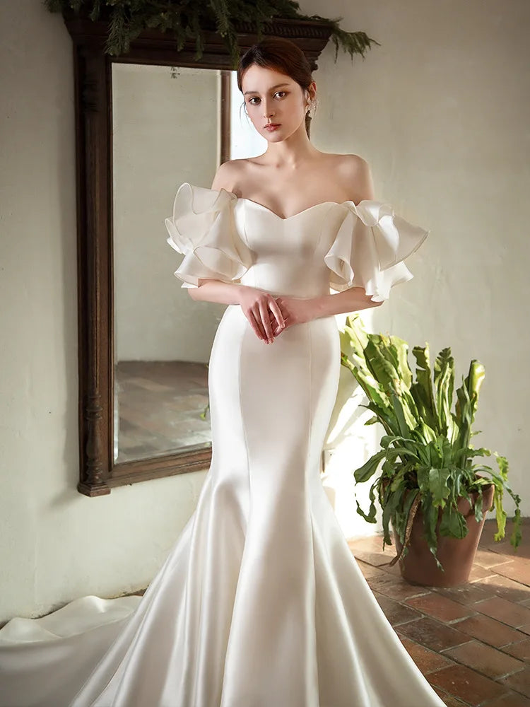 Satin Light New Wedding Dress Bridal off-Shoulder Retro Fishtail Simple Elegant