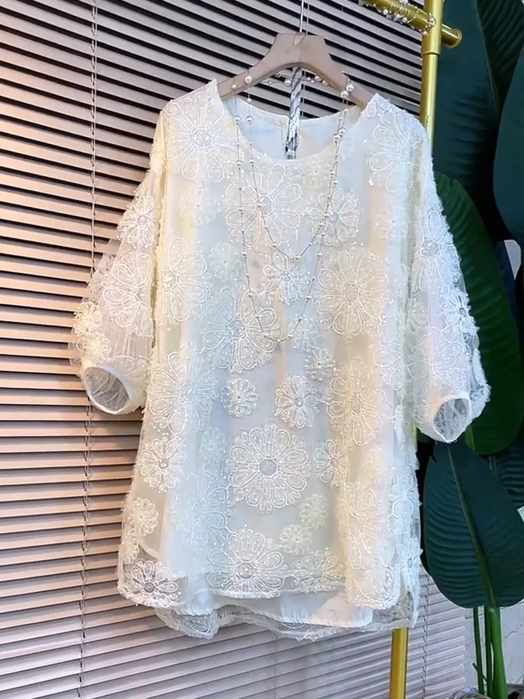 French Fashion Short-Sleeved Flower Lace Shirt Korean Style Large Size Women's Sweet Temperament Pullover Loose Blouse Women
