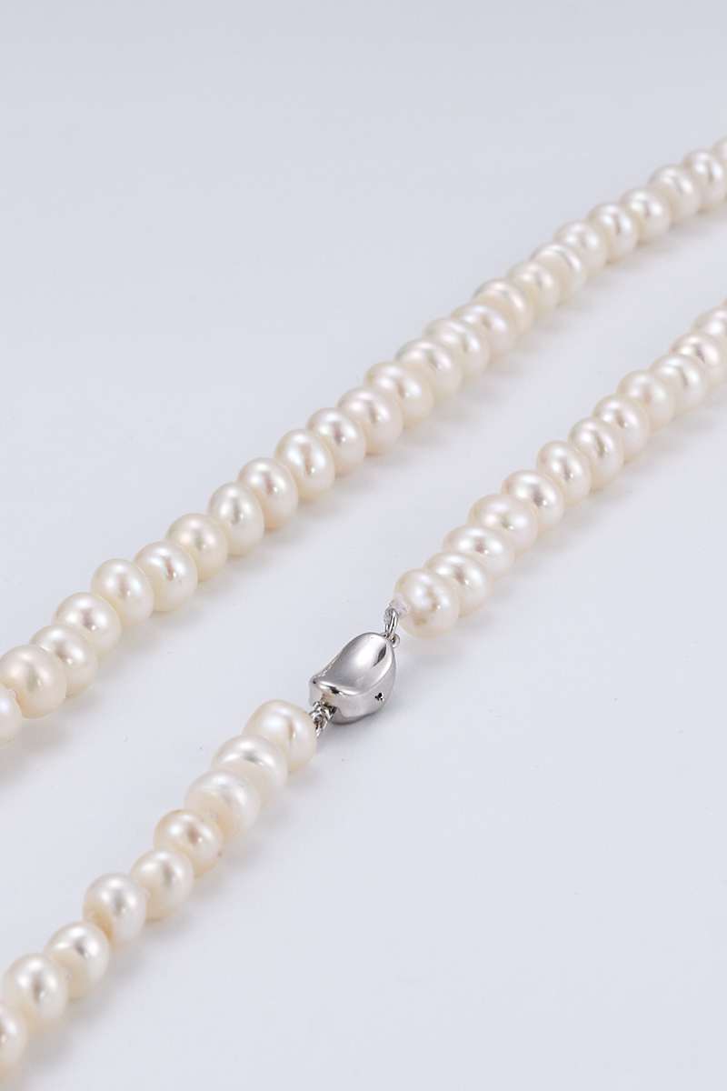 Georgian Jewellery Set 8 - 9 mm AAAA White Freshwater Pearls with 17' Strand-8