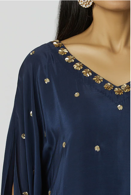 Embellished Kaftan & Dhoti Pant Set in Navy Blue-4