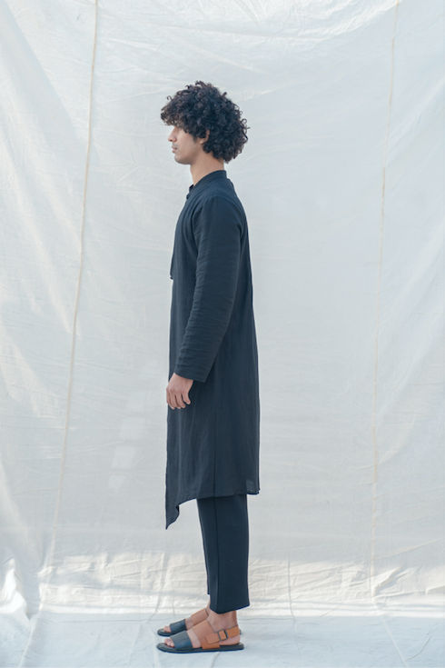 Cotton X Linen Black Overlap & Pleated Kurta-2