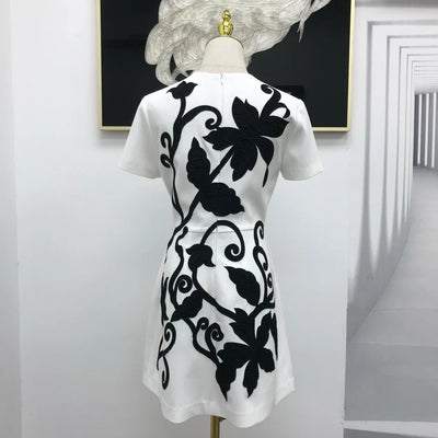 EVACANDIS Elegant Sweet Women New Black White Hit Color High Quality Handmade Embroidery Floral Short Sleeve O-Neck Mini Dress