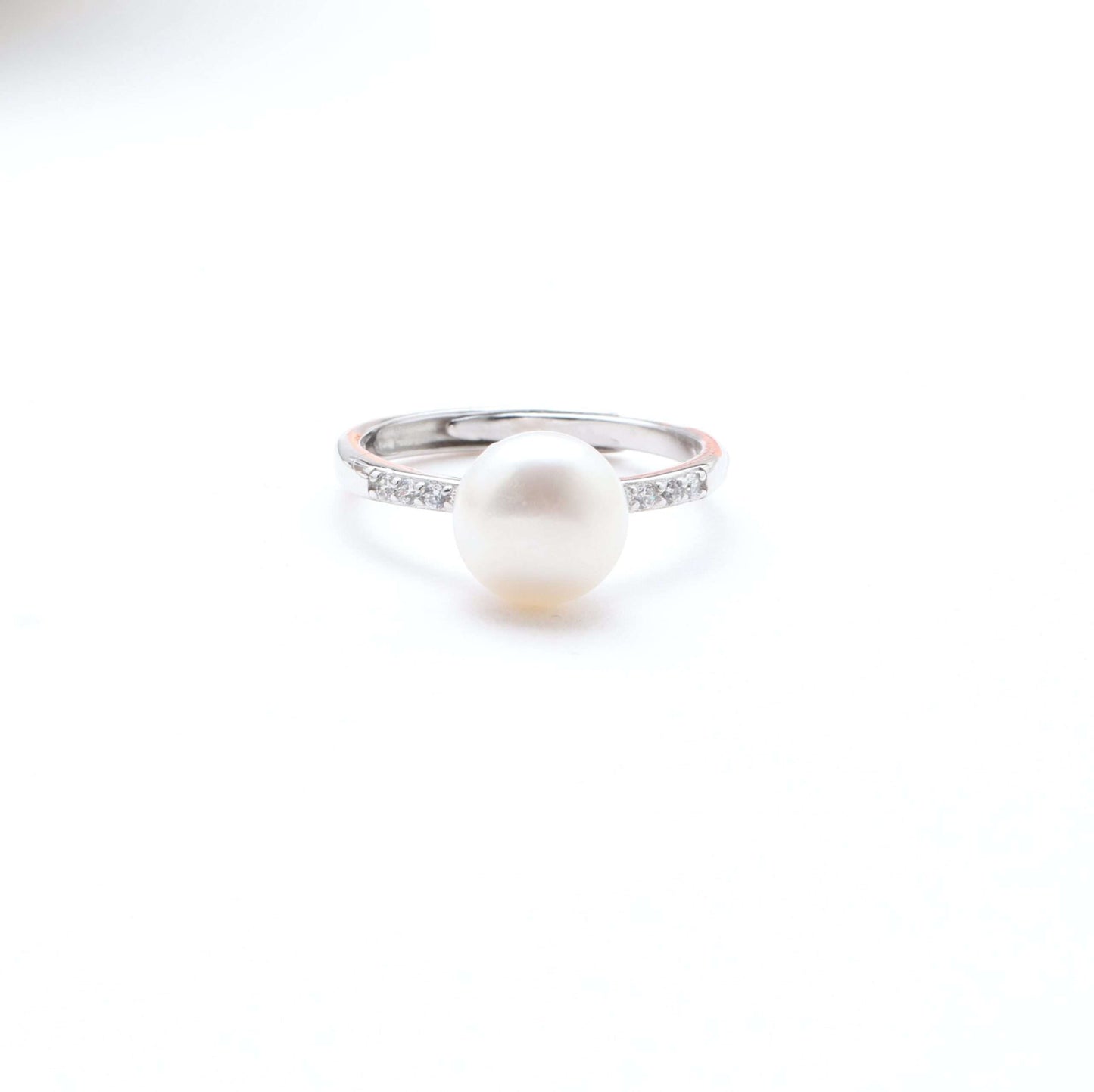 Freshwater White Pearls Elwood Rings 6-7 mm AAAA-0