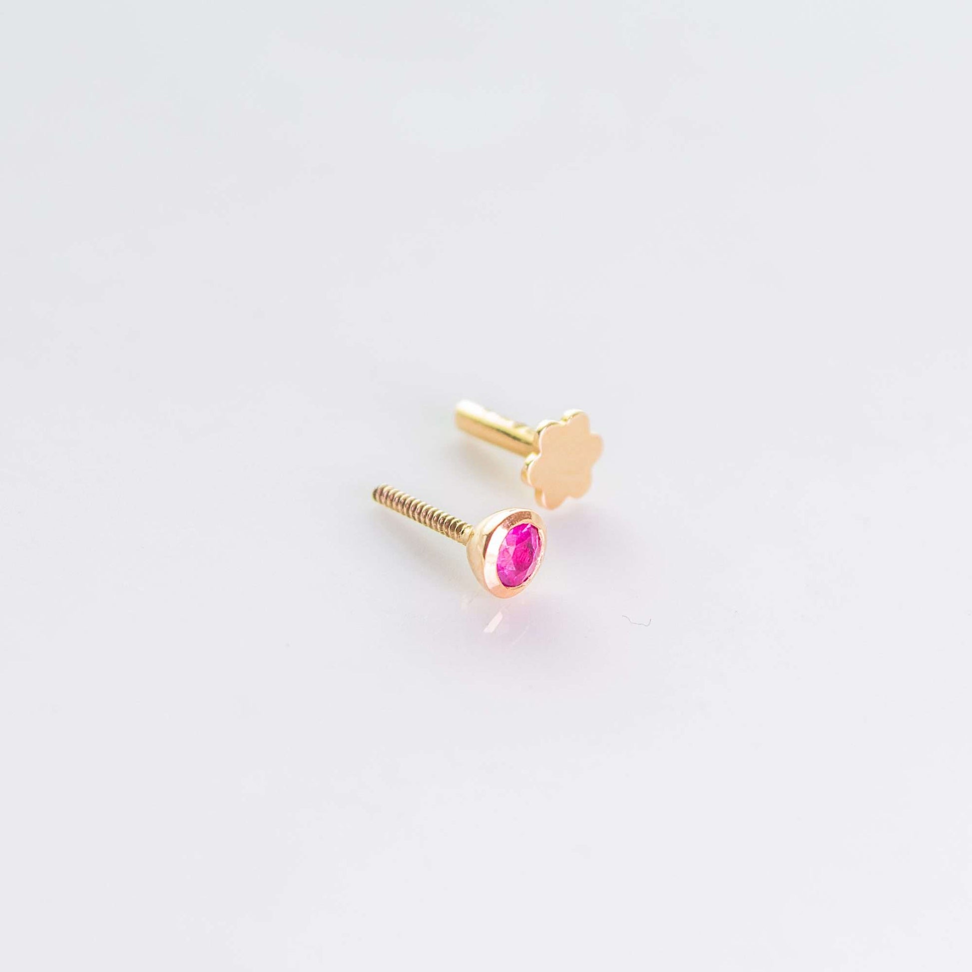 0.05 CT Ruby Stud in 18 CT Yellow Gold, Round Shape-0