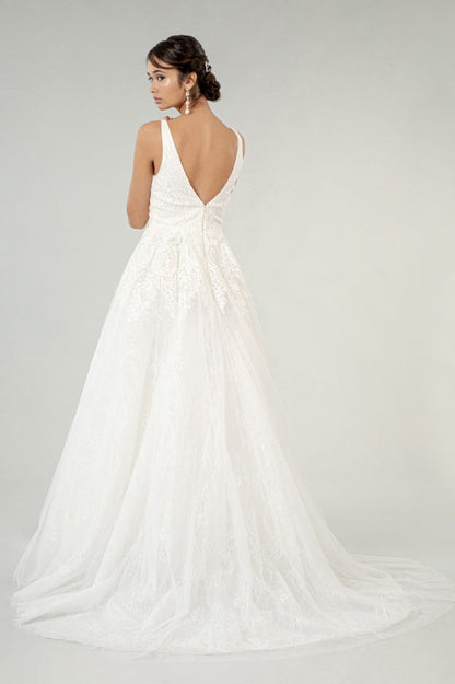 V-Neck Embroidery Mesh Wedding Gown w/ Lace Lining-3